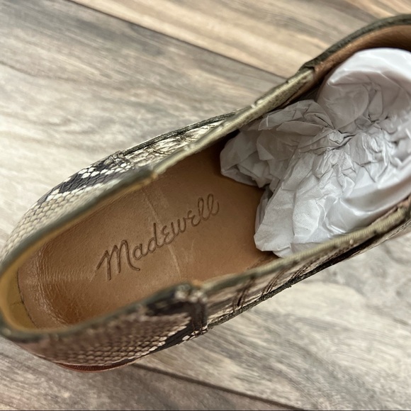 NIB Madewell Sonia Low Chelsea Western Ankle Bootie Snake Embossed Leather 8 - Picture 11 of 12